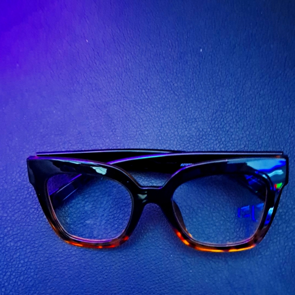 Reading glasses 1.25